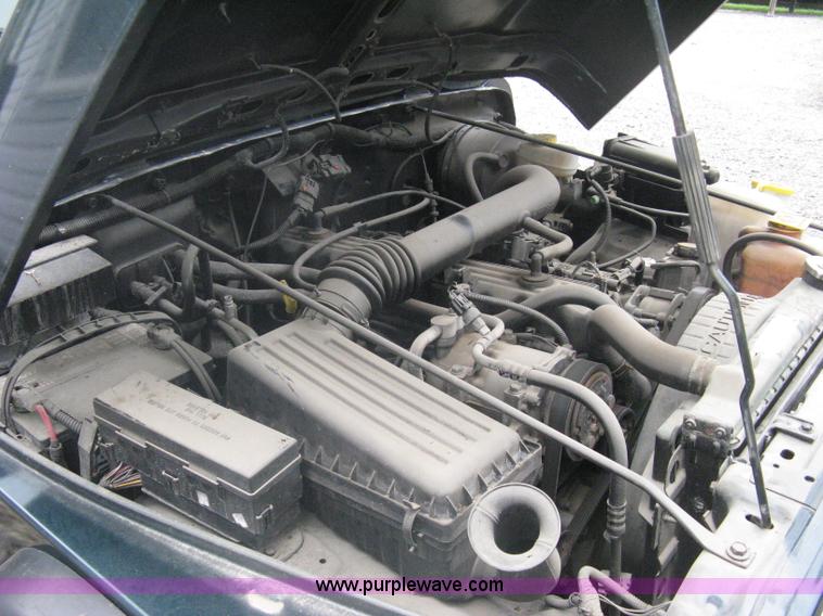 image for item A6368 1998 Jeep Wrangler SUV