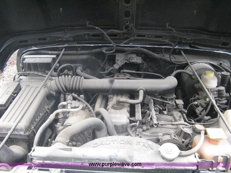 image for item A6368 1998 Jeep Wrangler SUV