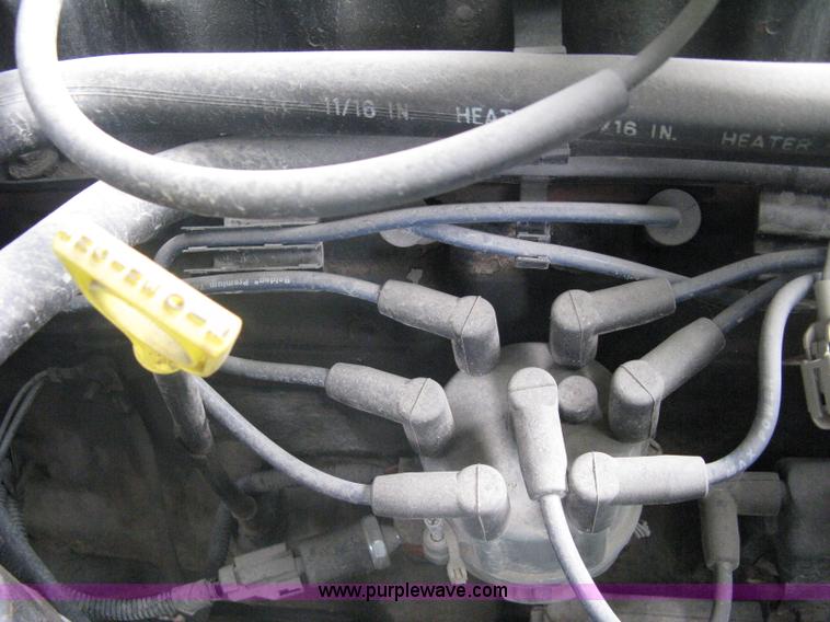 image for item A6368 1998 Jeep Wrangler SUV