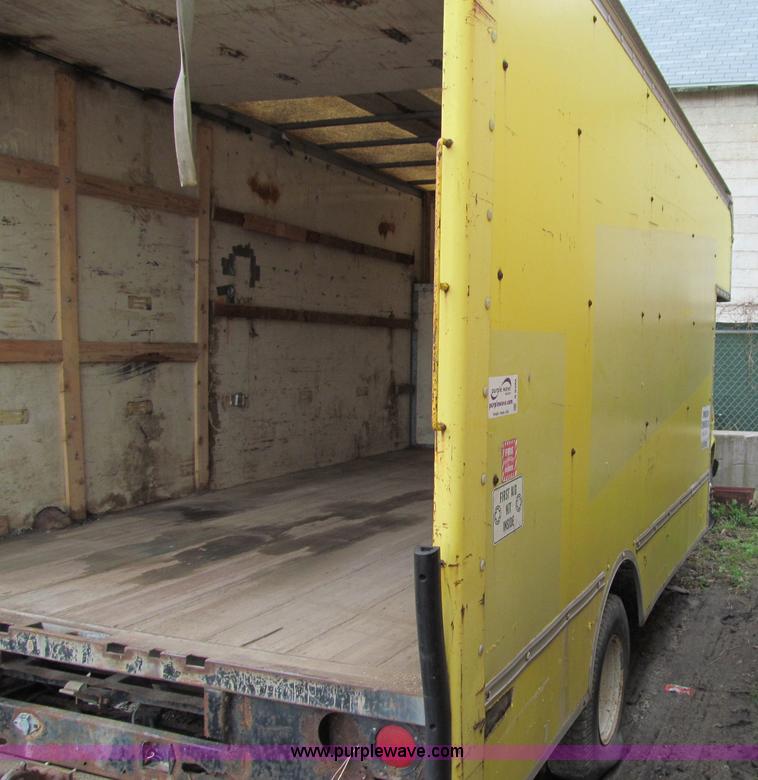 image for item A8302 1989 Ford E350 box truck