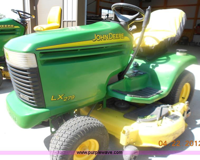image for item B1251 John Deere LX279 mower