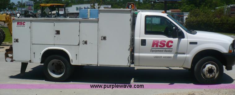 image for item B1280 2002 Ford F550 utility pickup truck