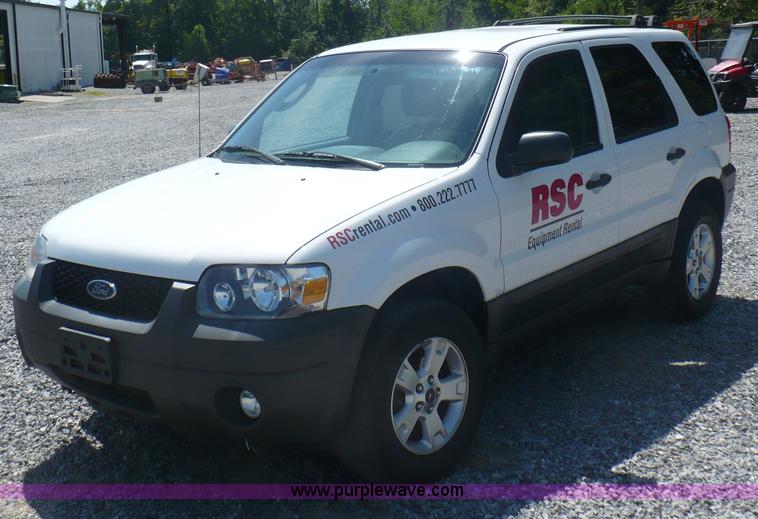 image for item B1281 2007 Ford Escape XLT SUV