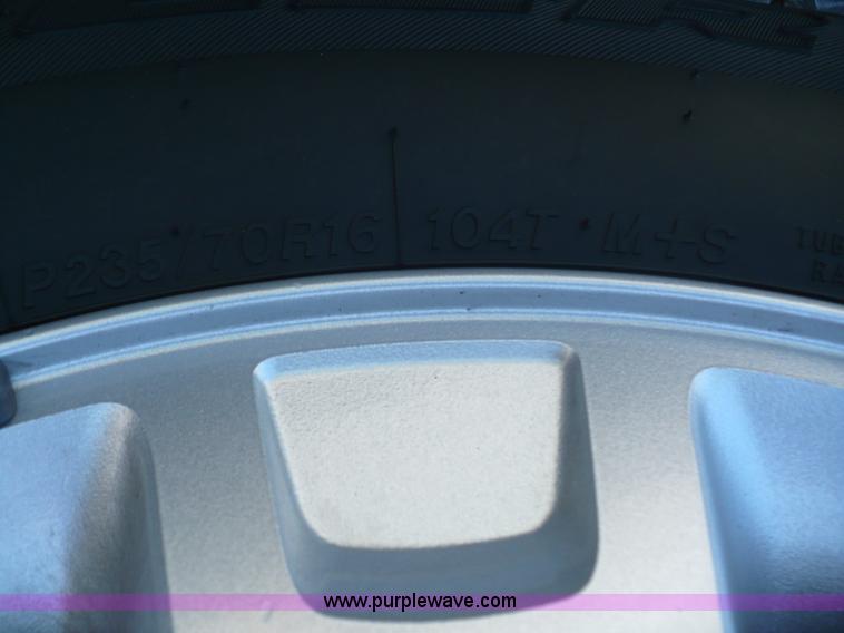 image for item B1281 2007 Ford Escape XLT SUV