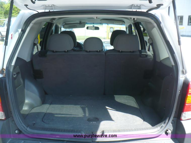 image for item B1281 2007 Ford Escape XLT SUV