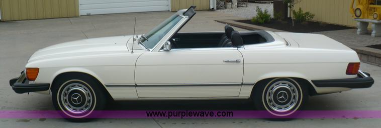 image for item B6365 1974 Mercedes Benz 450SL convertible hard top