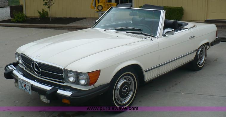 image for item B6365 1974 Mercedes Benz 450SL convertible hard top