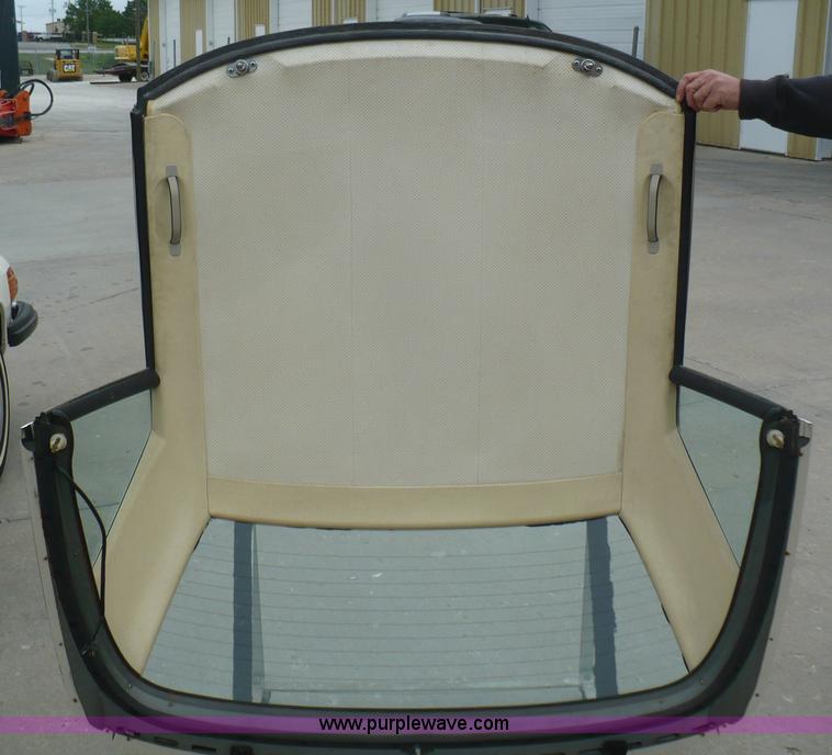 image for item B6365 1974 Mercedes Benz 450SL convertible hard top