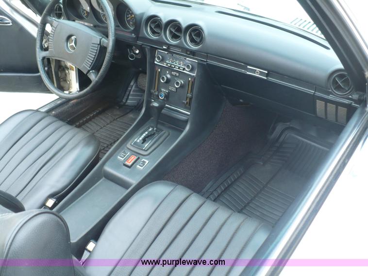 image for item B6365 1974 Mercedes Benz 450SL convertible hard top