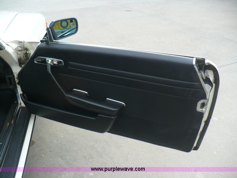 image for item B6365 1974 Mercedes Benz 450SL convertible hard top