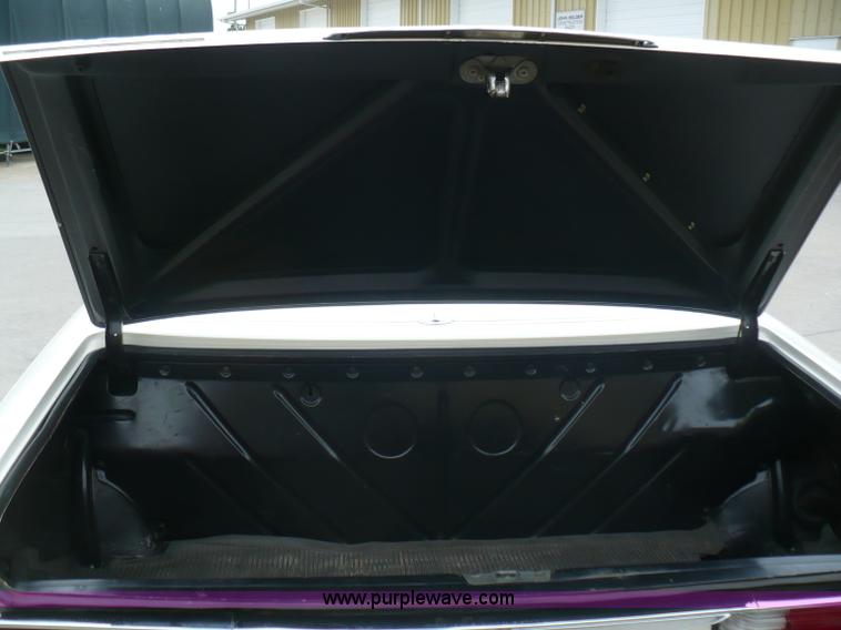 image for item B6365 1974 Mercedes Benz 450SL convertible hard top