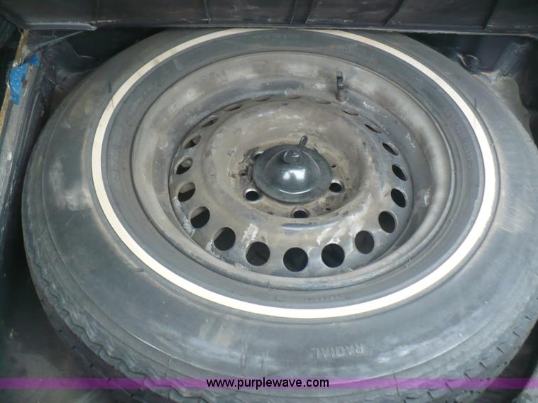 image for item B6365 1974 Mercedes Benz 450SL convertible hard top