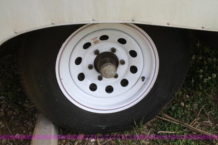 image for item B6609 1957 Avion Coach Corporation T-21 18' camper