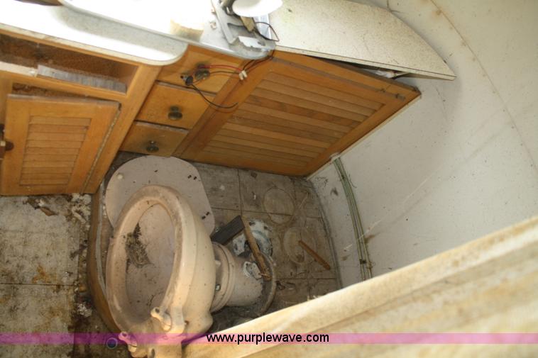 image for item B6609 1957 Avion Coach Corporation T-21 18' camper