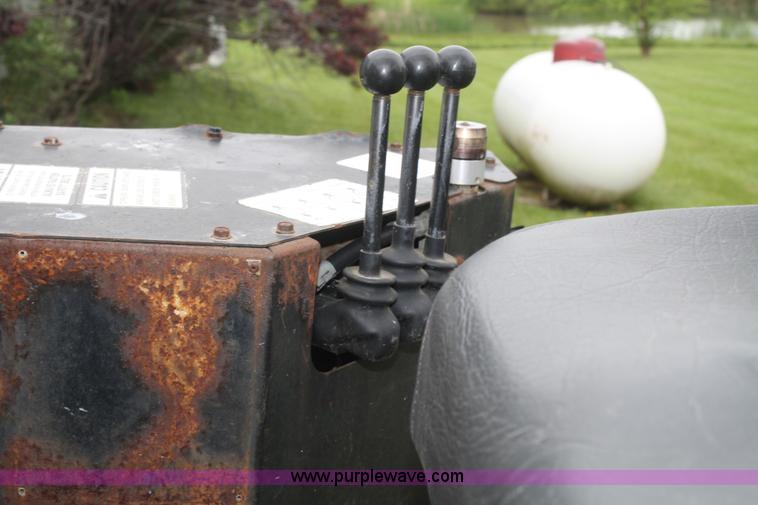 image for item B6620 Manitower 4585 forklift