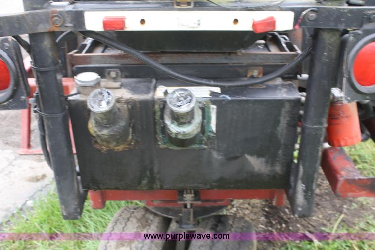 image for item B6620 Manitower 4585 forklift