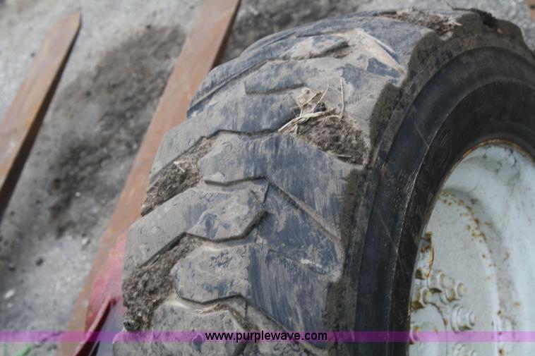 image for item B6620 Manitower 4585 forklift