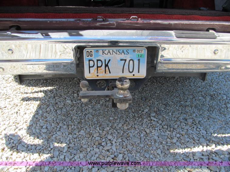 image for item B6717 1987 Chevrolet Starcraft 20 van