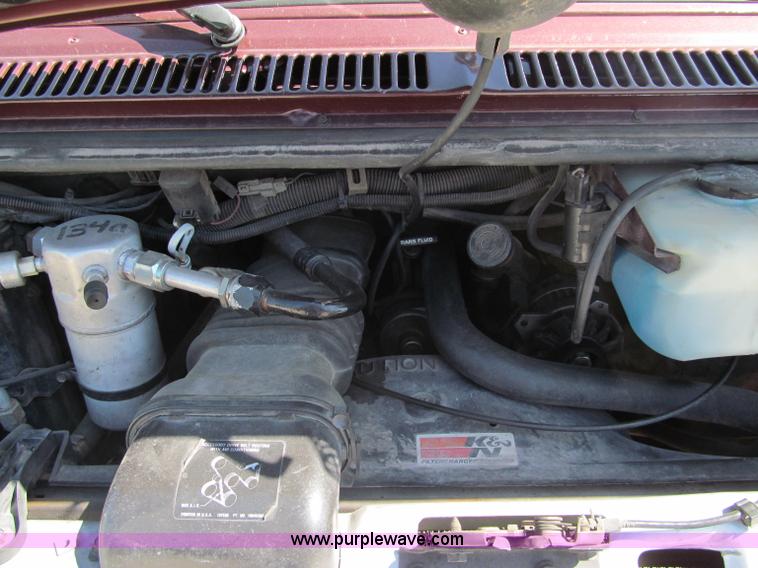 image for item B6717 1987 Chevrolet Starcraft 20 van