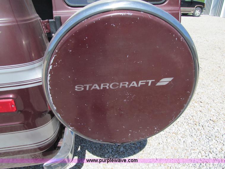 image for item B6717 1987 Chevrolet Starcraft 20 van