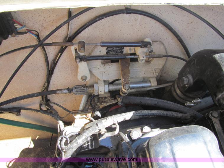 image for item B6721 1965 Oceanic 18' boat