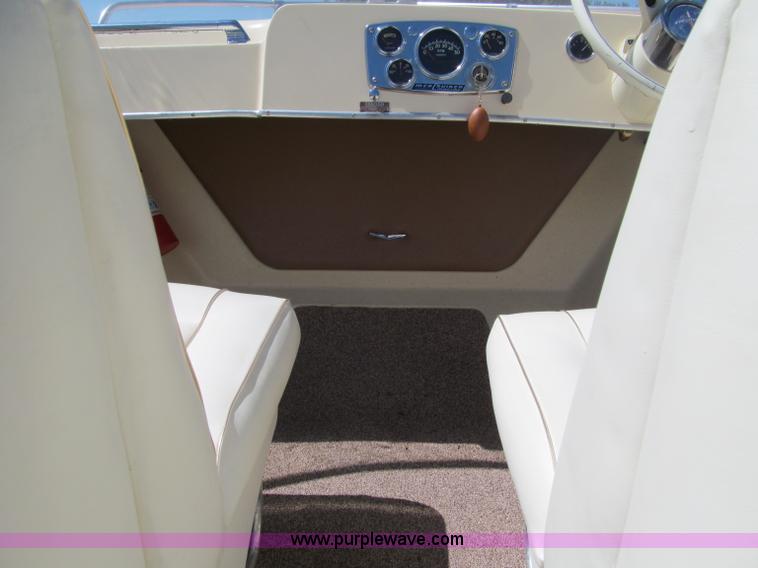 image for item B6721 1965 Oceanic 18' boat