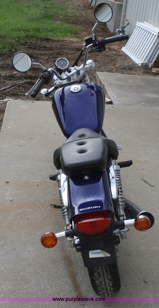 image for item B6857 2007 Suzuki GZ250 motorcycle