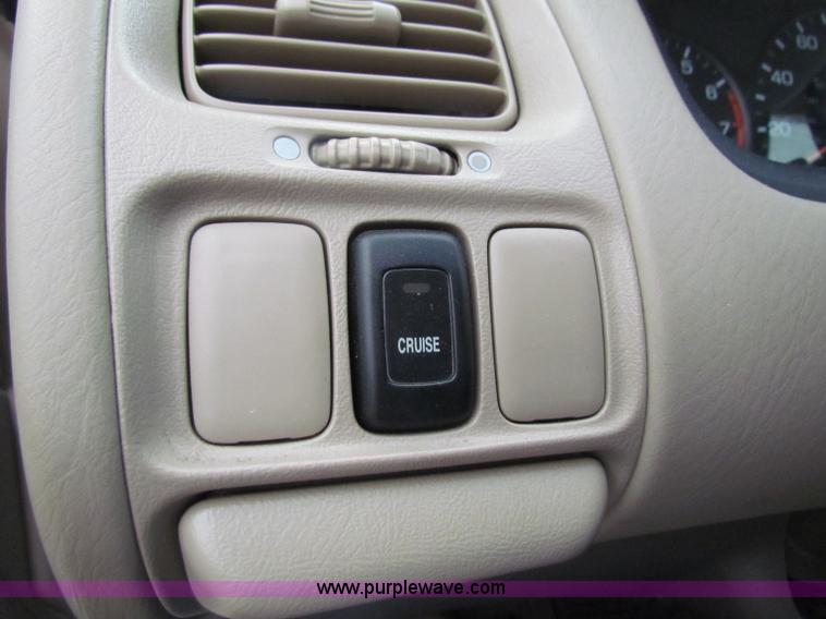 image for item B7251 2000 Honda Accord