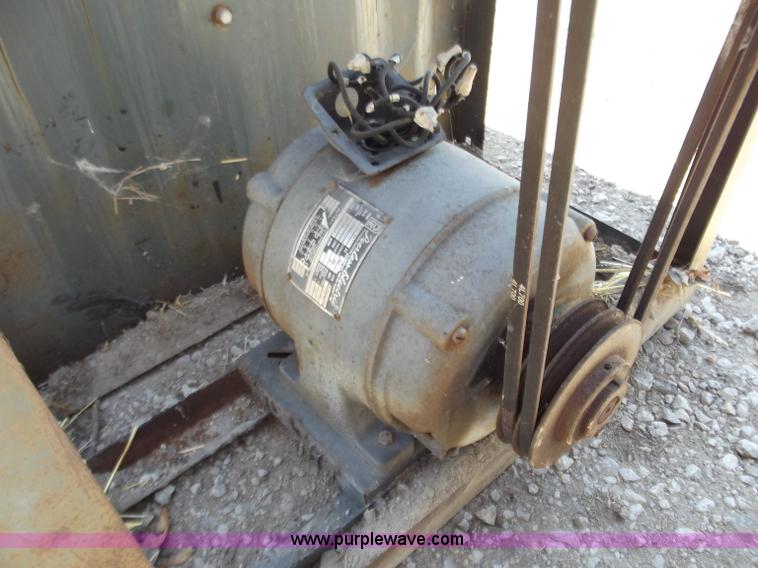 image for item C2055 School gym ventilation squirrel box fan