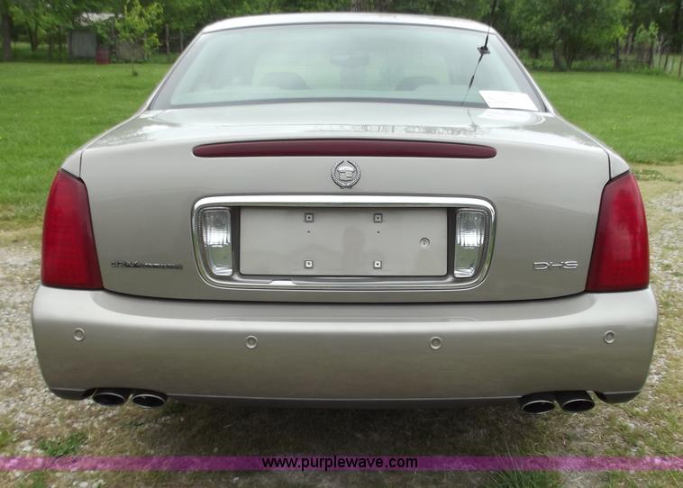 image for item C2086 2001 Cadillac DeVille DHS