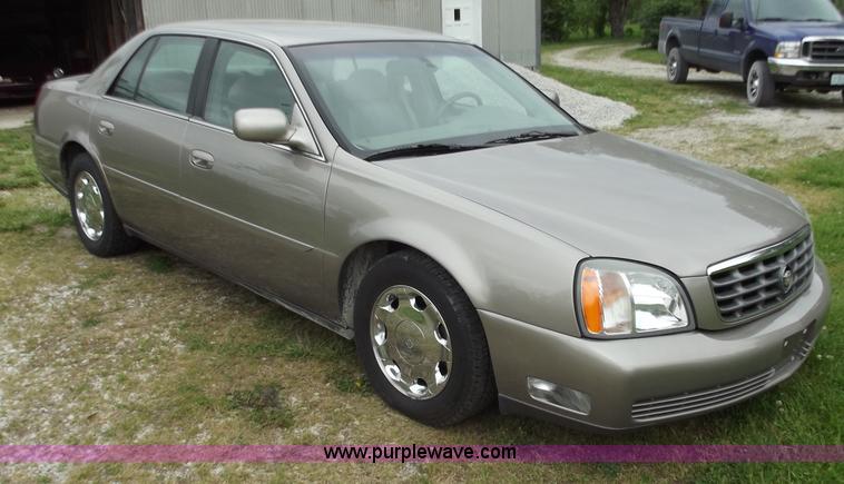 image for item C2086 2001 Cadillac DeVille DHS