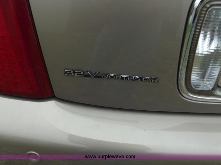 image for item C2086 2001 Cadillac DeVille DHS