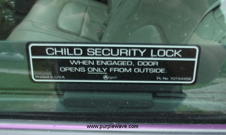 image for item C2086 2001 Cadillac DeVille DHS