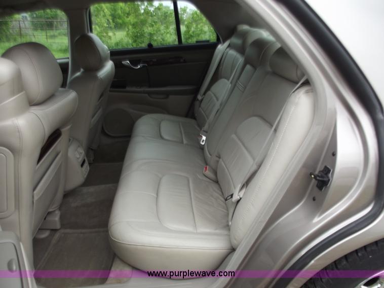 image for item C2086 2001 Cadillac DeVille DHS