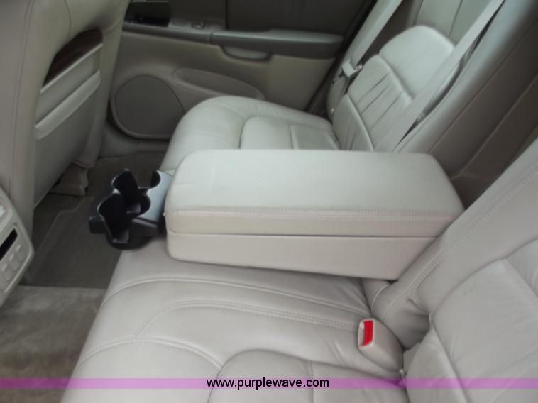 image for item C2086 2001 Cadillac DeVille DHS