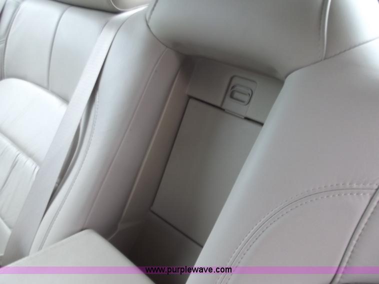 image for item C2086 2001 Cadillac DeVille DHS