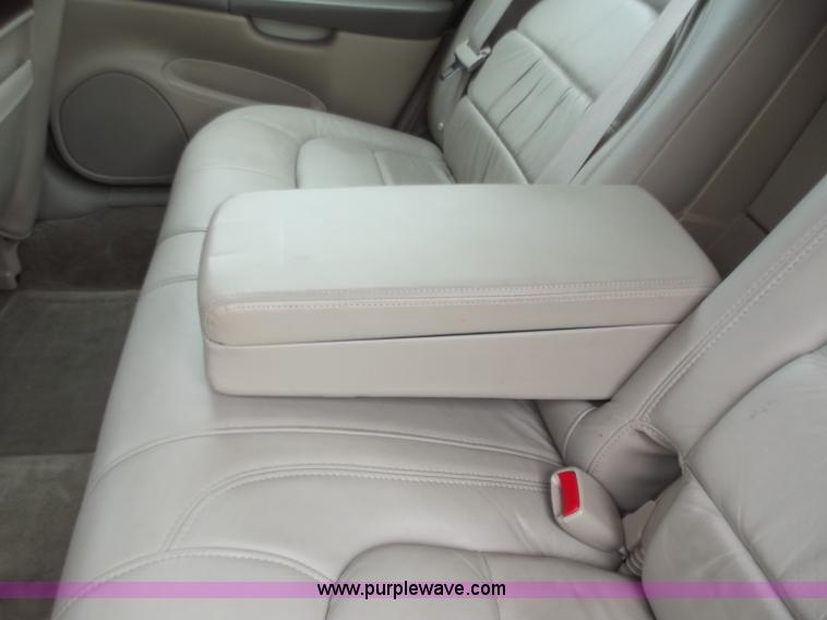 image for item C2086 2001 Cadillac DeVille DHS