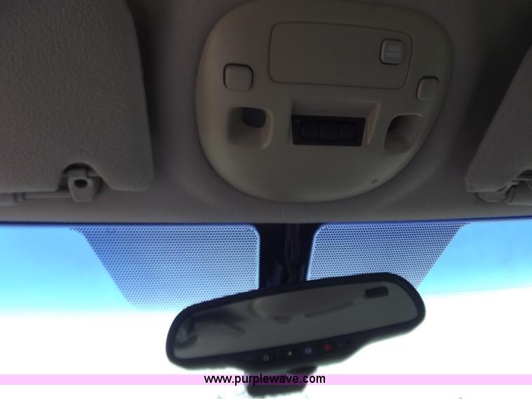 image for item C2086 2001 Cadillac DeVille DHS