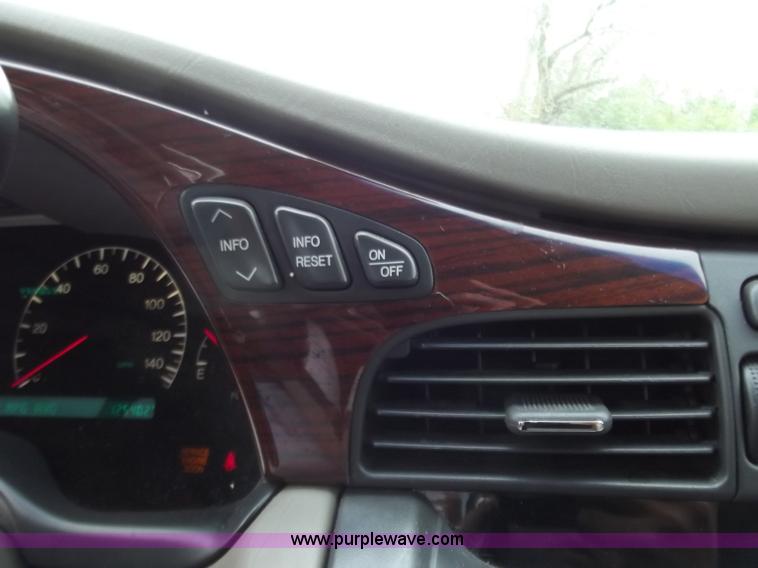 image for item C2086 2001 Cadillac DeVille DHS