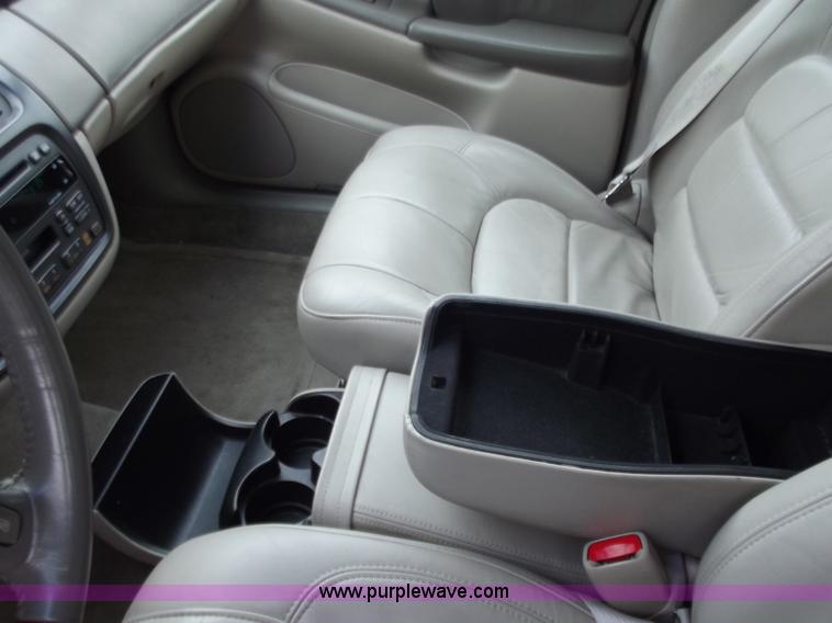 image for item C2086 2001 Cadillac DeVille DHS