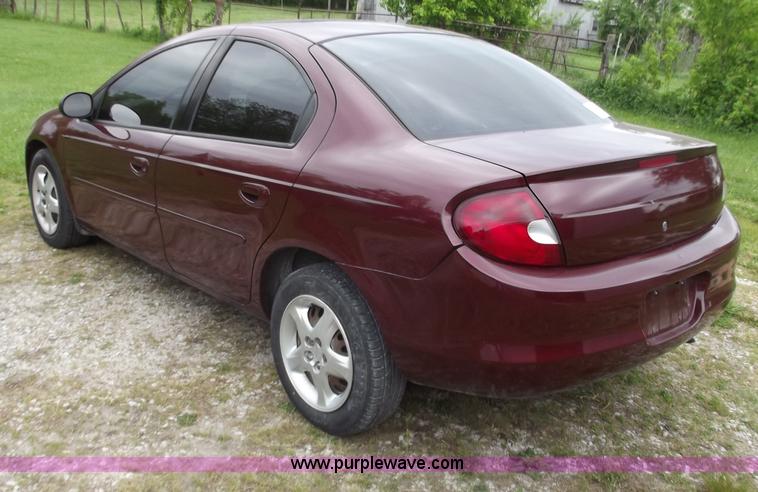 image for item C2087 2002 Dodge Neon SE