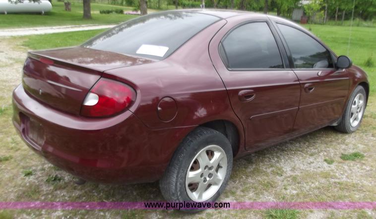 image for item C2087 2002 Dodge Neon SE