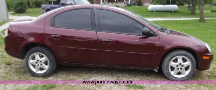 image for item C2087 2002 Dodge Neon SE