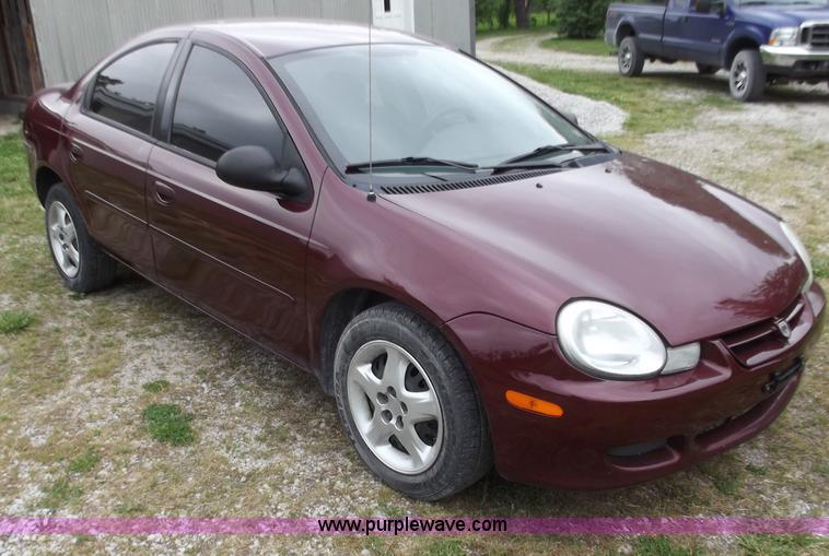 image for item C2087 2002 Dodge Neon SE