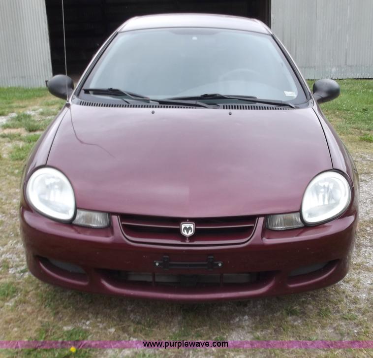 image for item C2087 2002 Dodge Neon SE