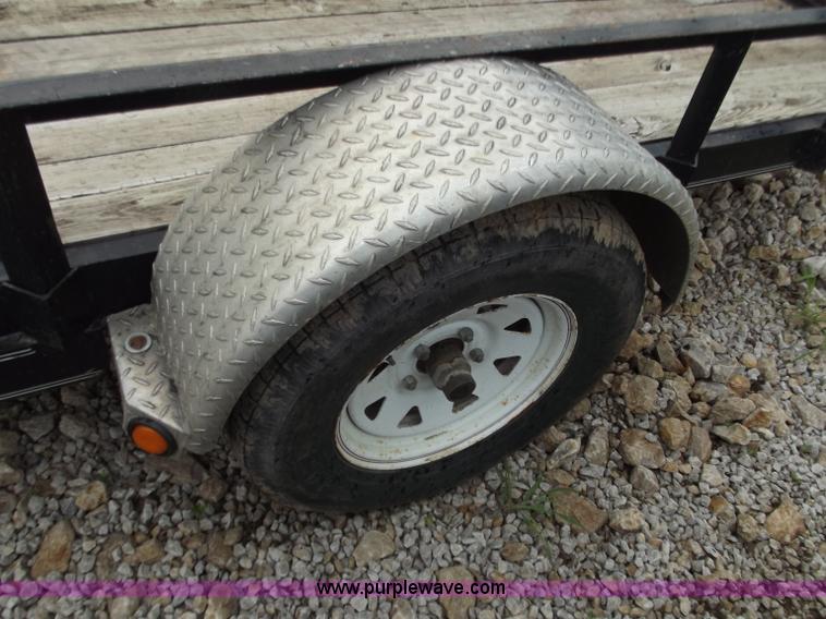 image for item C2090 2003 PJ 7712G 12' utility trailer