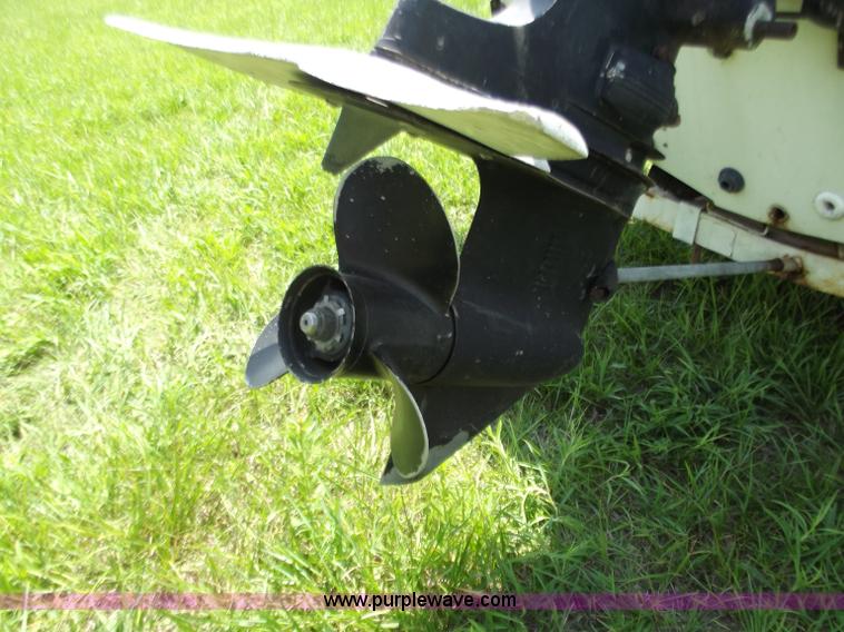 image for item C2115 1977 Terry ABF 15' bass boat