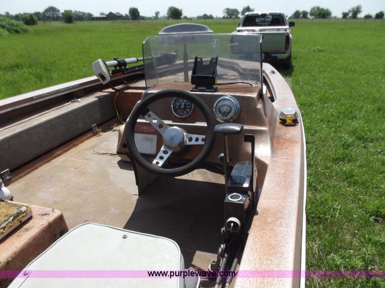 image for item C2115 1977 Terry ABF 15' bass boat