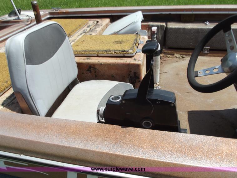 image for item C2115 1977 Terry ABF 15' bass boat