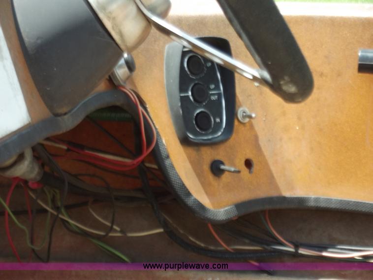 image for item C2115 1977 Terry ABF 15' bass boat